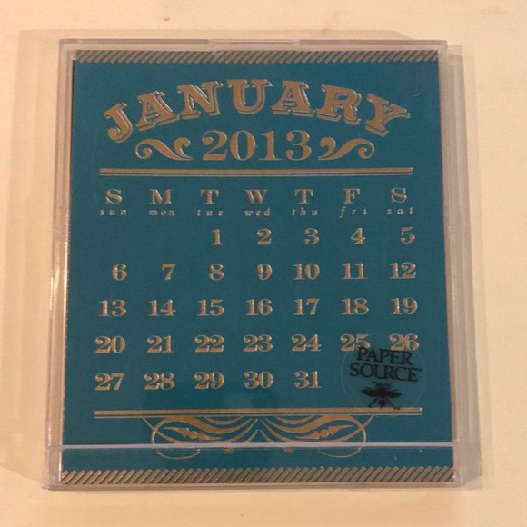 Paper Source 2013 Gold Foil Calendar - Picture 11 of 14